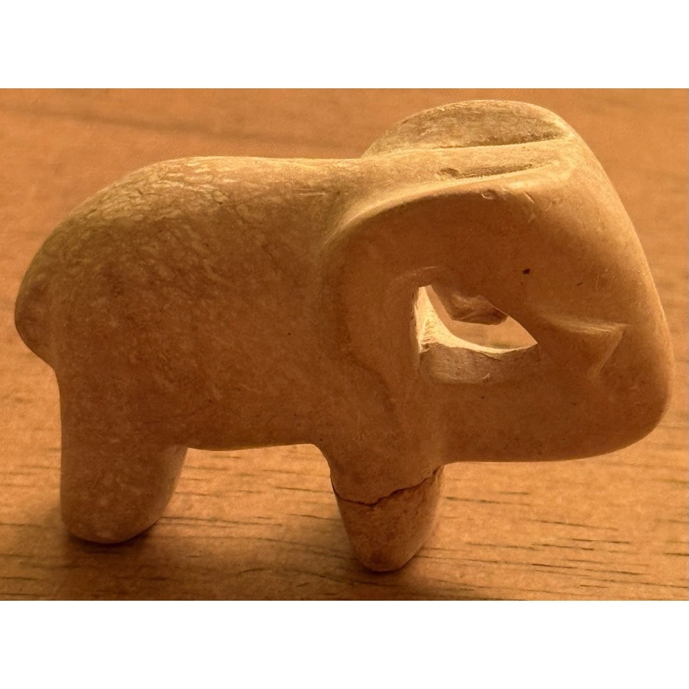 Vintage Hand Carved Stone‎ Elephants Soapstone 2"